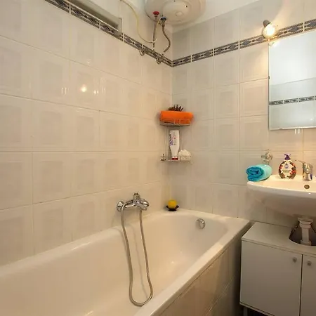 Charming Studio At The Danube 아파트